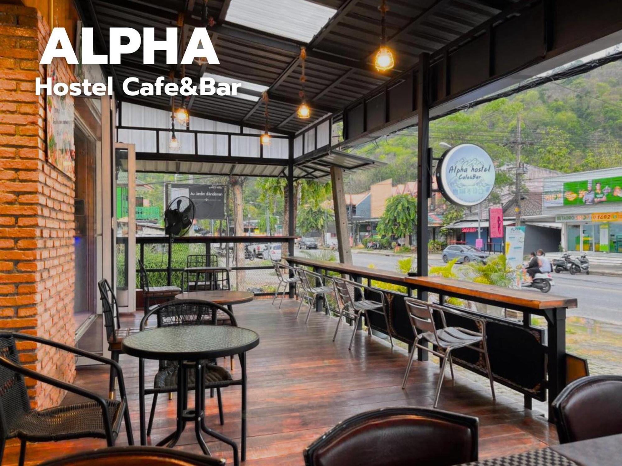 Alpha Hostel Cafe&Bar Ban Khlong Yai Bagian luar foto